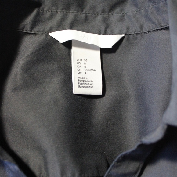 H&M black button up long sleeve shirt - Picture 4 of 4